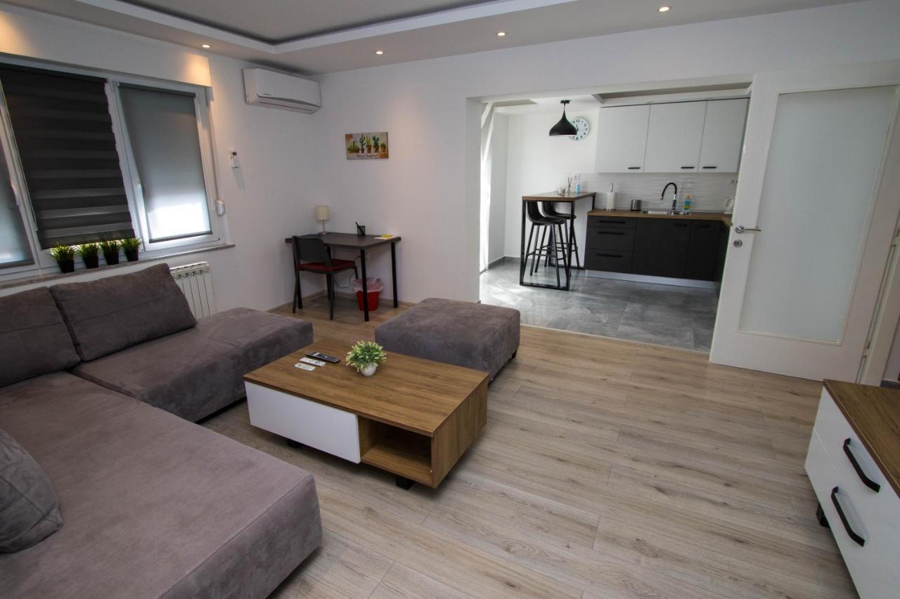 Apartment Ig4U, City Center Бйеловар Екстериор снимка